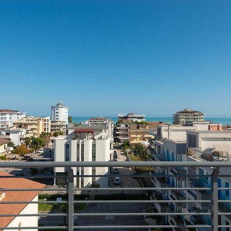 Boca Marina Aparthotel Alba Adriatica Bagian luar foto